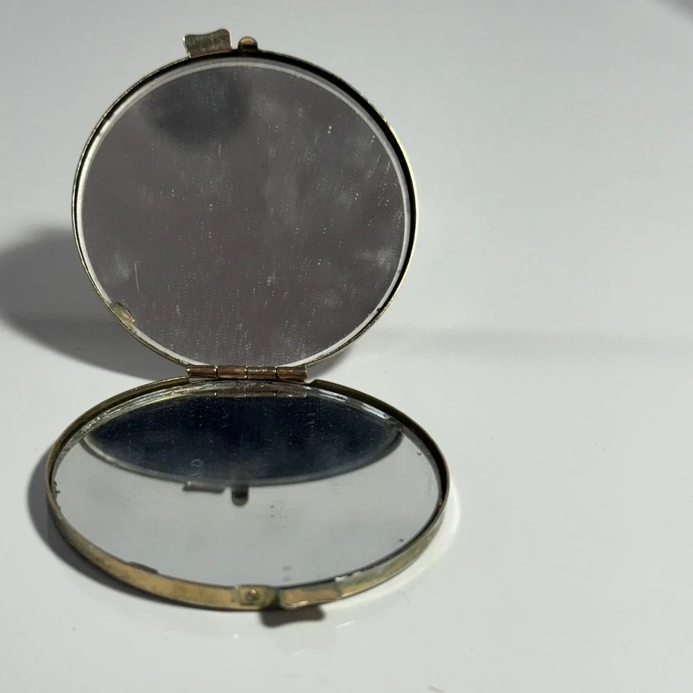Vintage Japanese Pagoda Mount Fuji Cherry Blossom Round Compact Mirror Used‎